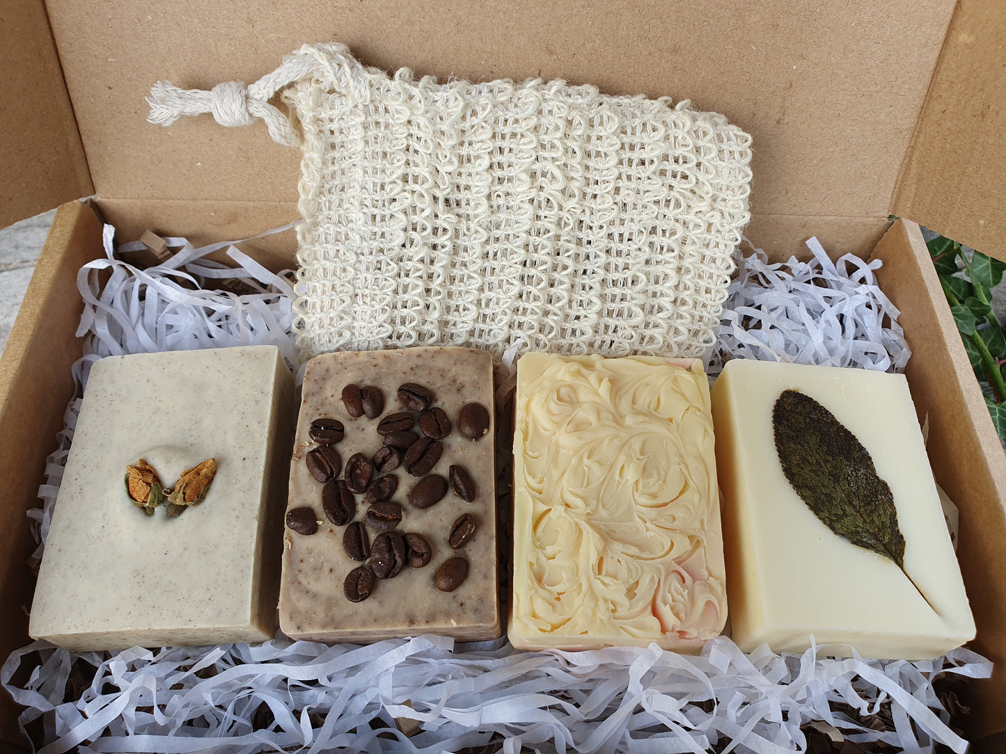 Bath & Body Discovery Set - Soapy Floral & Fresh (Medium)